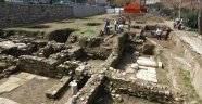 İzmir'de kazılar onaya takıldı