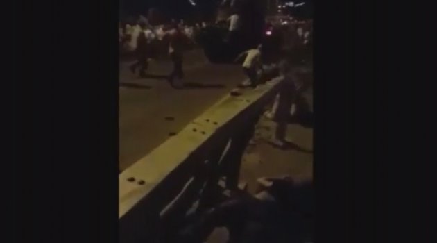 Tank insanları böyle ezdi