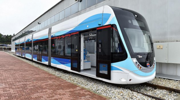 Tramvaya İzmir imzası