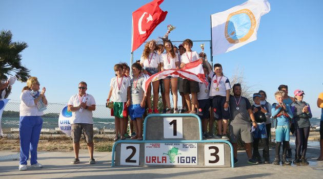 TÜRKİYE OPTİMİST YELKEN YARIŞLARI ÖDÜL TÖRENİ GERÇEKLEŞTİ