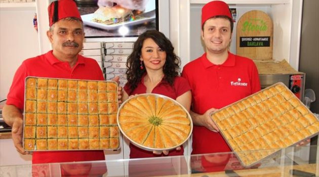Ucuz baklava ve çikolataya dikkat