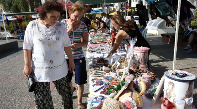 Üretici kadınlardan el emeği kermesi