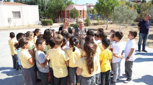 Urla Belediye Başkanı Uyar, geleneği bozmadı