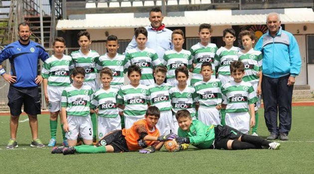 Urla Gençlik alt yapısında çifte zafer