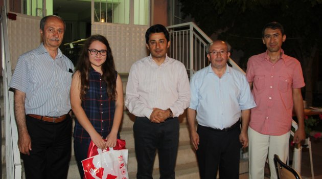 Uzunkuyu Köyünün başarılı öğrencileri Urla’nın göğsünü kabarttı