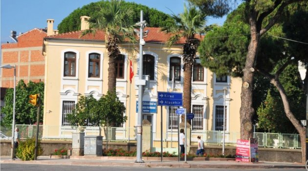 Yeni lisans bölümlerinin tanıtım paneli