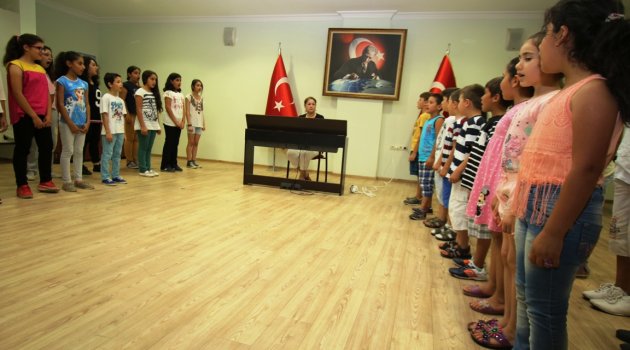 Yetenekler Bayraklı’da keşfediliyor