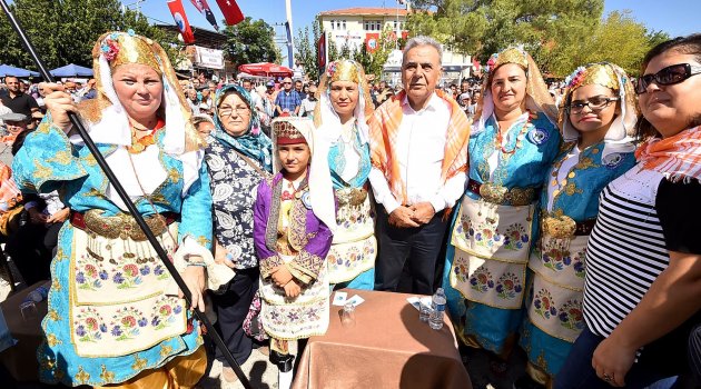 Kocaoğlu, Yörüklerle buluştu